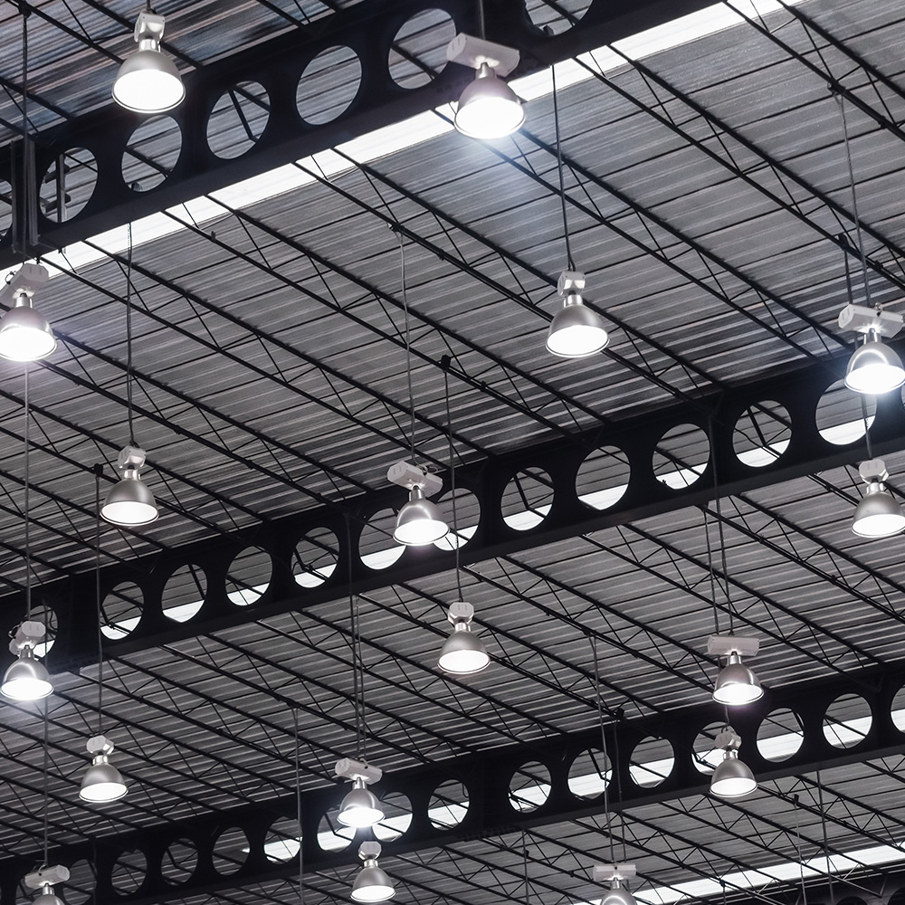 Milyen legyen a világítás az irodában? Szabványok és tippek